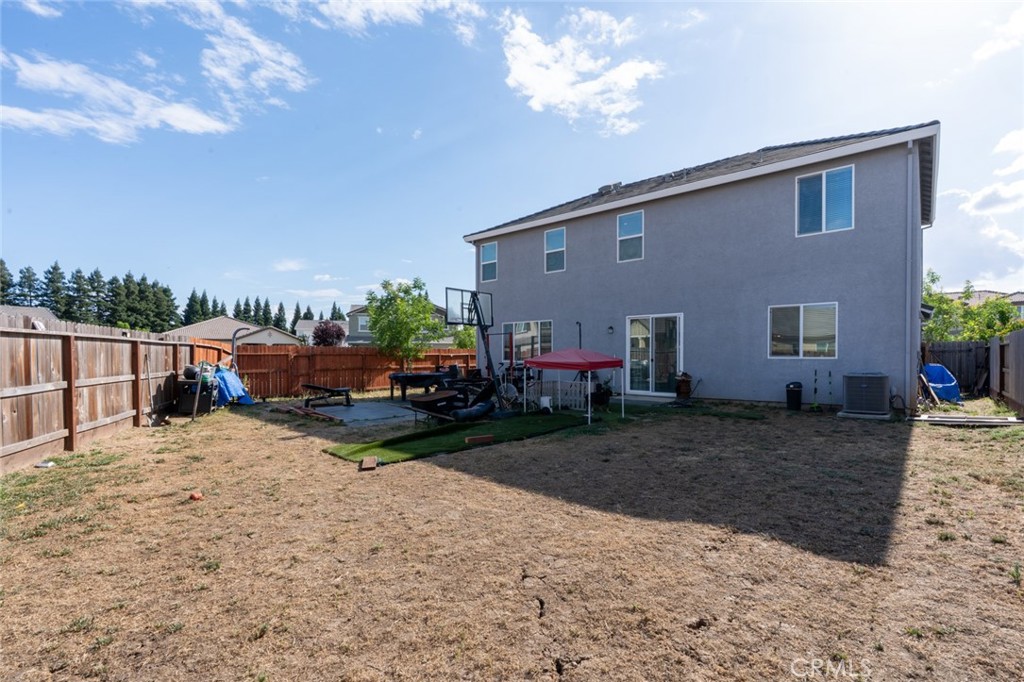 3588 Sunstone Court Merced, CA 95340 - Photo 41 of 43