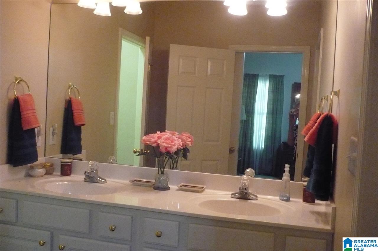8521 Covington Way Leeds, AL 35094 - Photo 14 of 16