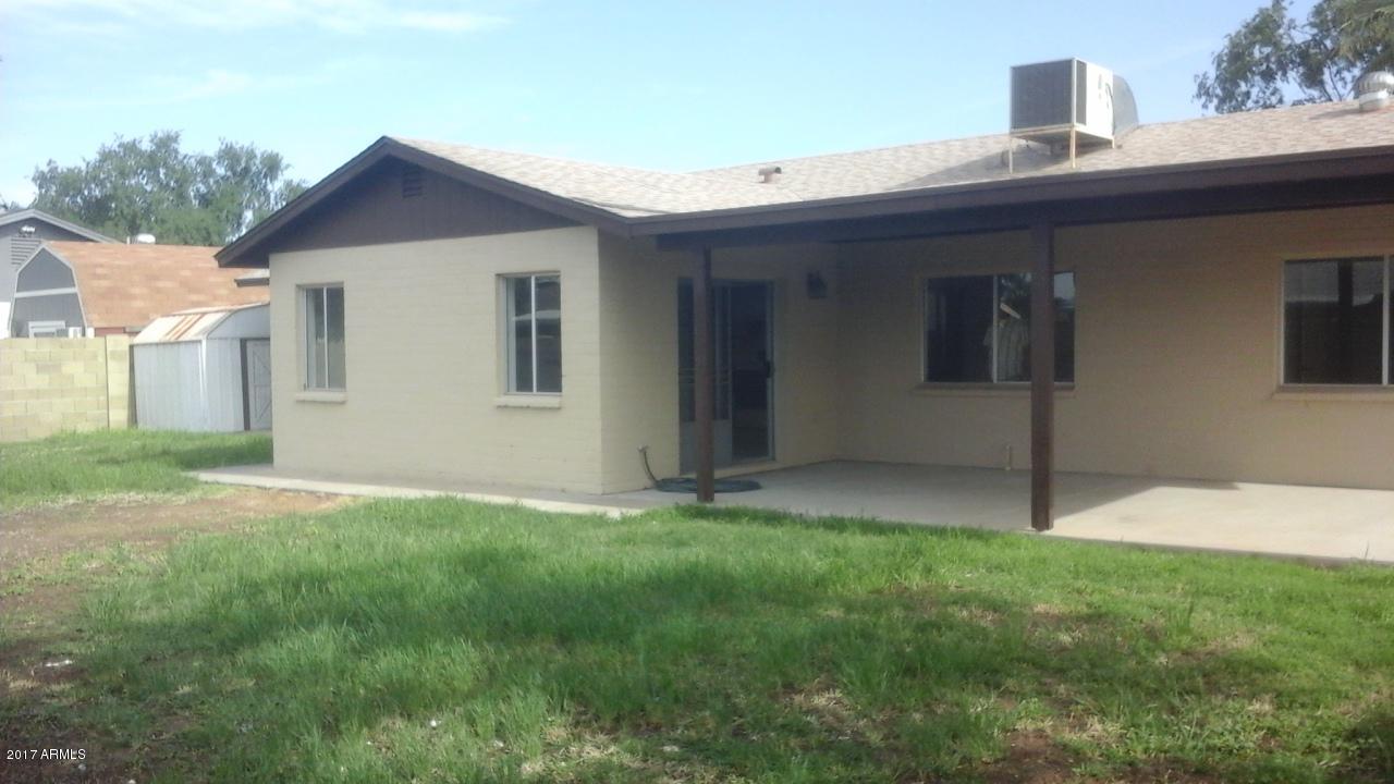 907 West Utopia Road Phoenix, AZ 85027 - Photo 4 of 18 Patio