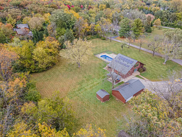 $725,000 | 27514 North Forest Garden Road, Wauconda, IL 60084
