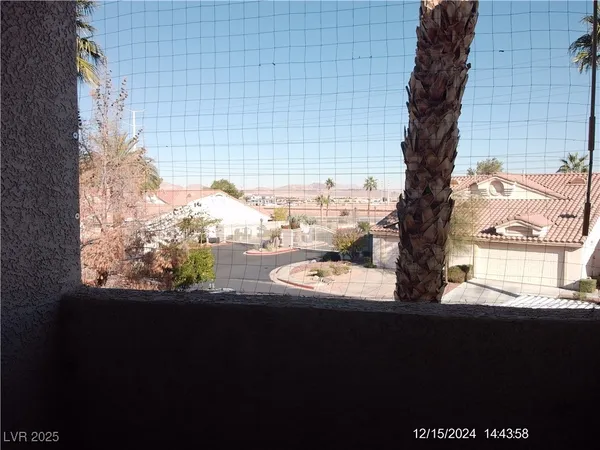$1,250 | 855 North Stephanie Street, Unit 2526, Henderson, NV 89014