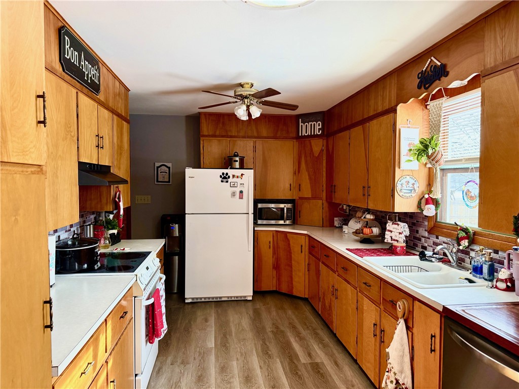 10 Hillview Drive Bath, NY 14810 - Photo 4 of 22