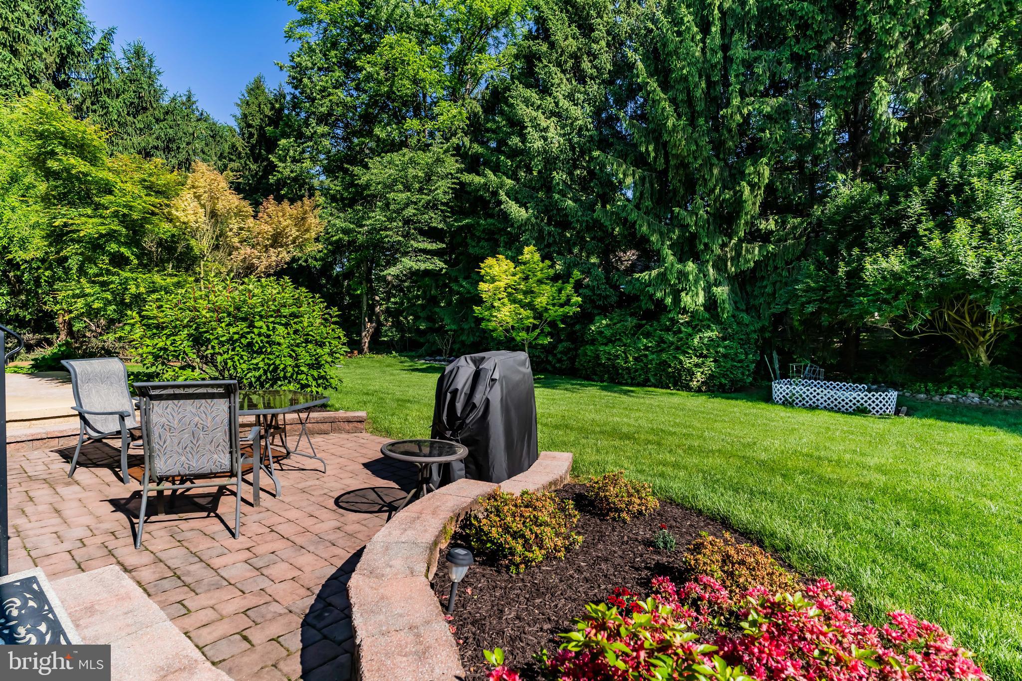 13 Todd Road Carlisle, PA 17013 - Photo 8 of 46 a view of backyard with sitting space and garden