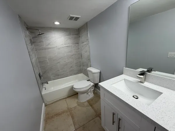 $2,200 | 5760 Rock Island Road, Unit 309, Tamarac, FL 33319