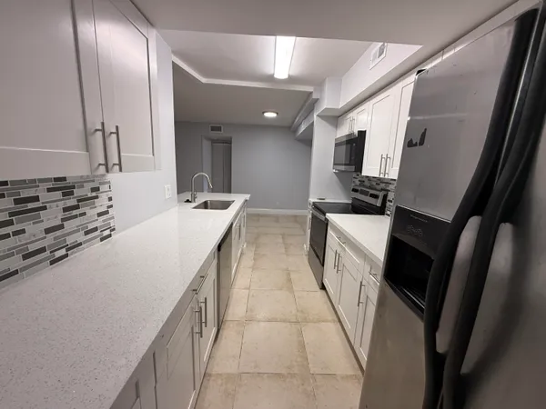 $2,200 | 5760 Rock Island Road, Unit 309, Tamarac, FL 33319
