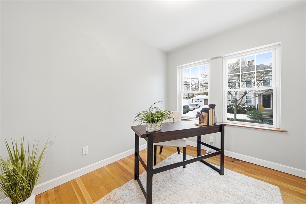 112 Ashcroft Road Medford, MA 02155 - Photo 24 of 42 Gallery Image 24