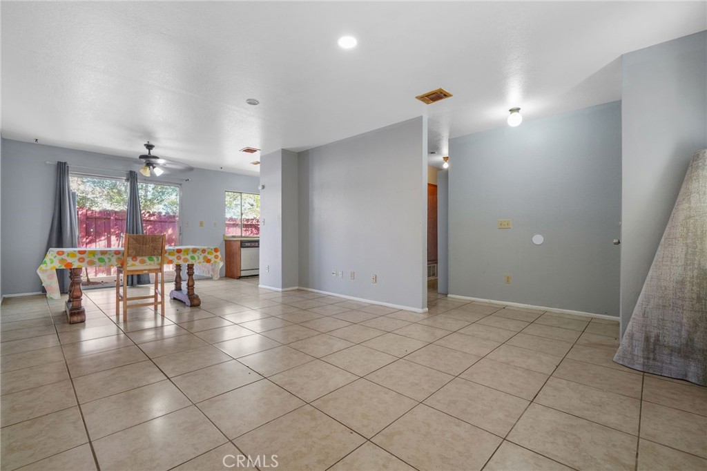 15975 Serrano Road Apple Valley, CA 92307 - Photo 21 of 35