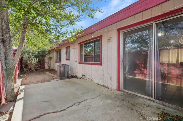 $1,149,999 | 15975 Serrano Road, Apple Valley, CA 92307