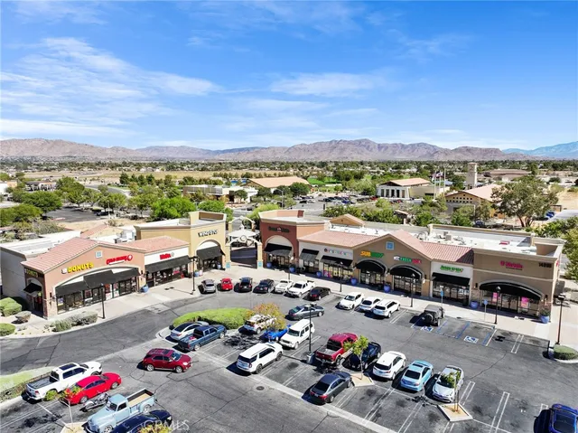 $1,149,999 | 15975 Serrano Road, Apple Valley, CA 92307