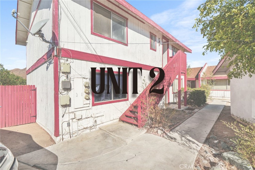 15975 Serrano Road Apple Valley, CA 92307 - Photo 8 of 35