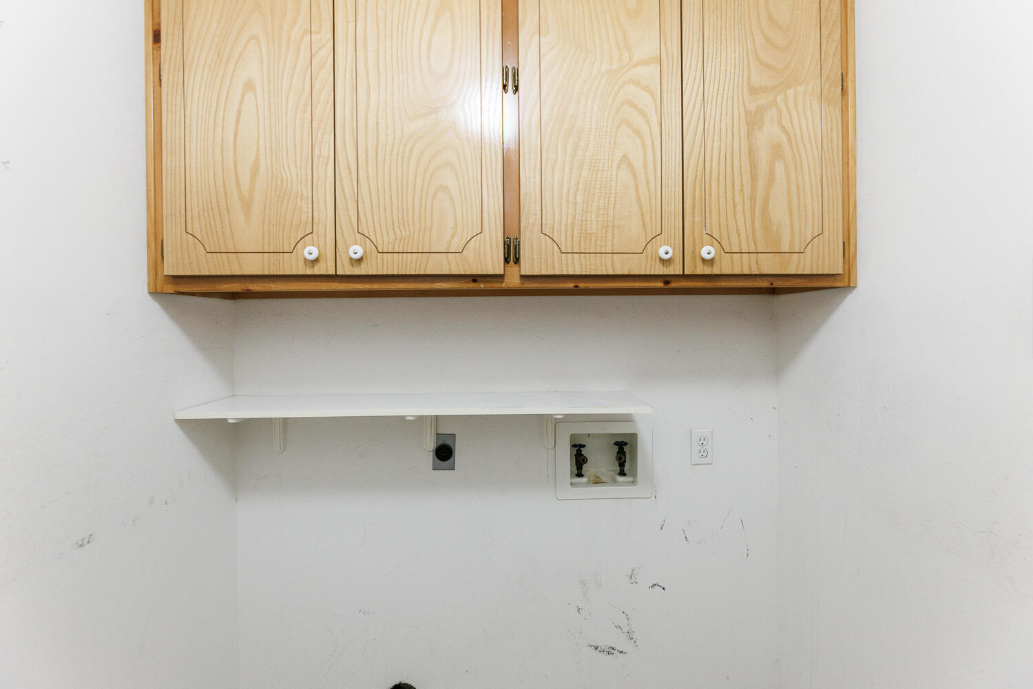 6301 33rd Street Lubbock, TX 79407 - Photo 32 of 41 Utility Room