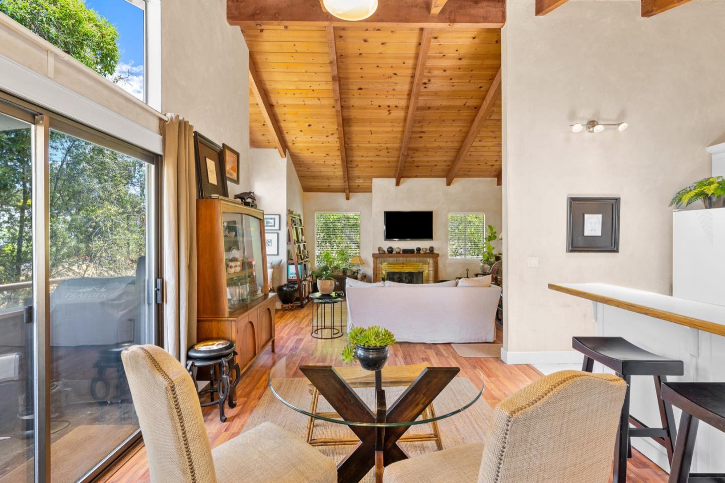 6107 Abbey Road Aptos, CA 95003 - Photo 3 of 21 Gallery Image 3