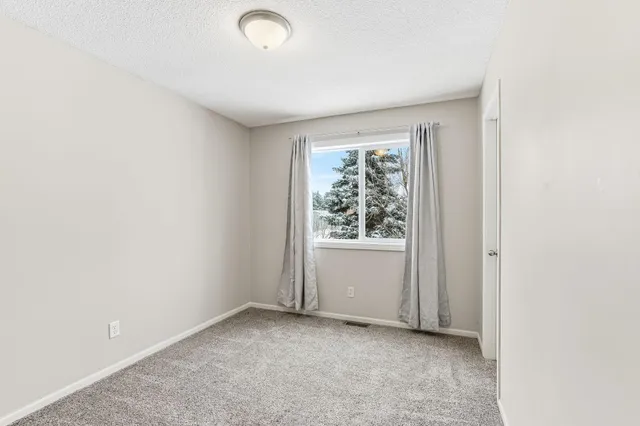 $369,900 | 832 Meander Road, Hanover, MN 55341