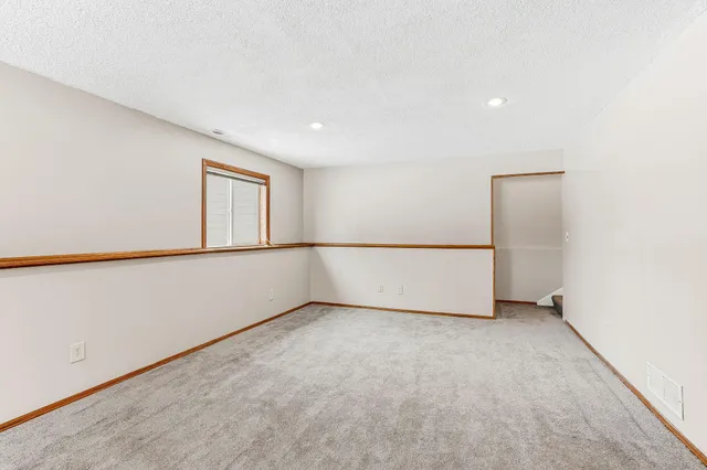 $369,900 | 832 Meander Road, Hanover, MN 55341