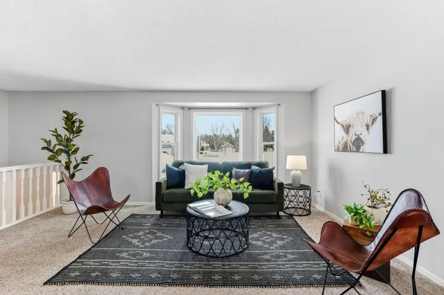 $369,900 | 832 Meander Road, Hanover, MN 55341