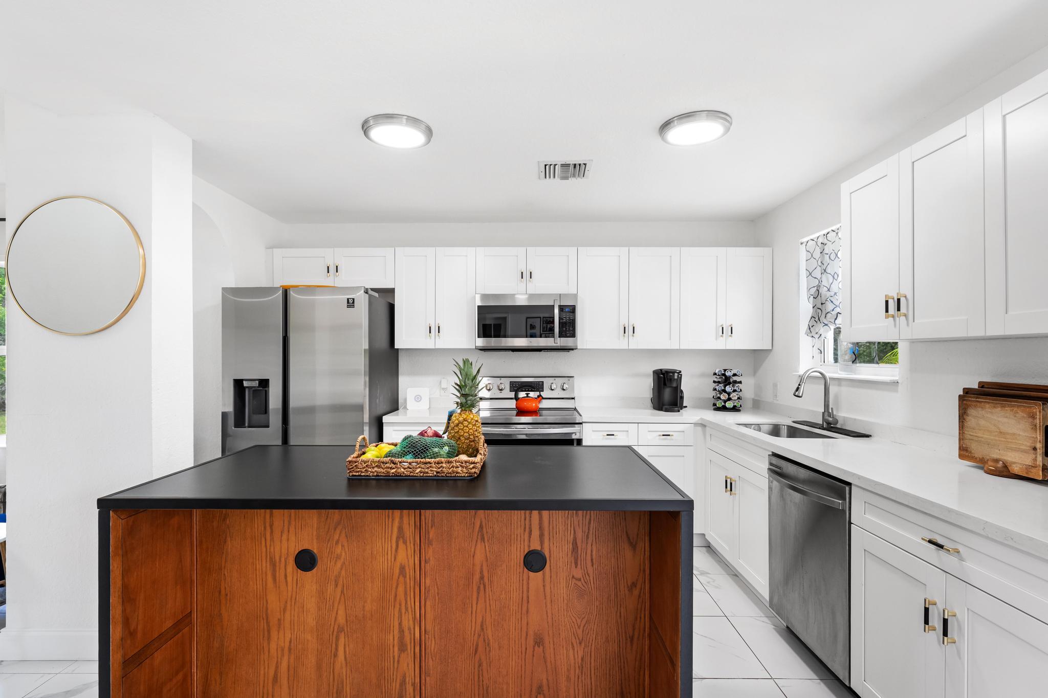 16931 93rd Road North Loxahatchee, FL 33470 - Photo 10 of 56 Kitchen