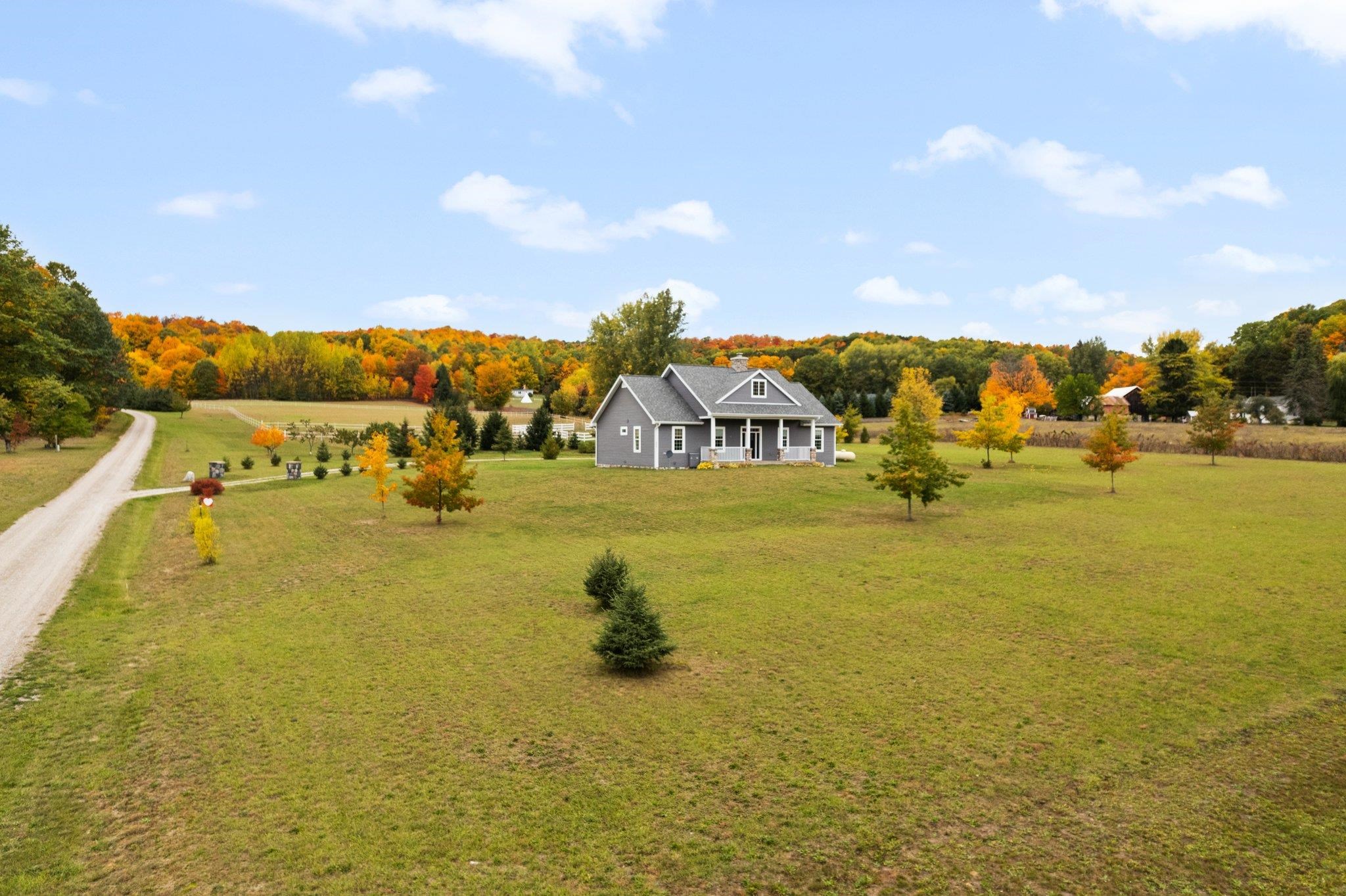 800 South Herman Road Suttons Bay, MI 49682 - Photo 34 of 82