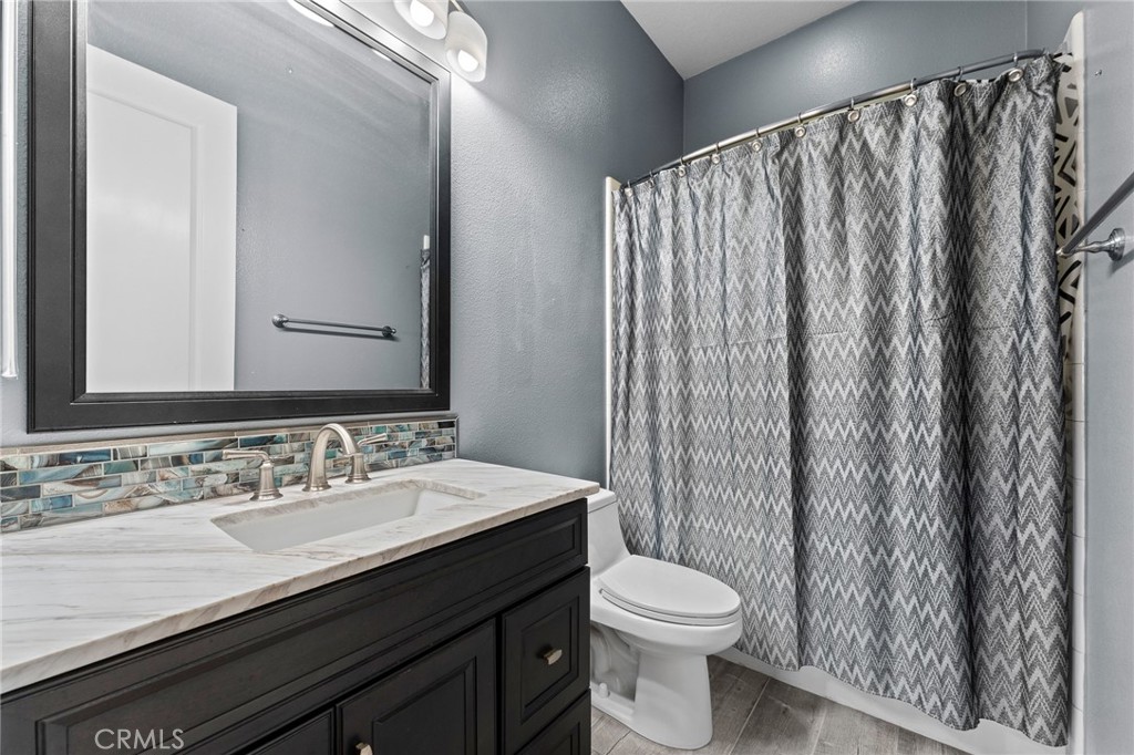 35316 Dry Creek Road Yucaipa, CA 92399 - Photo 27 of 52 Full Bath #3