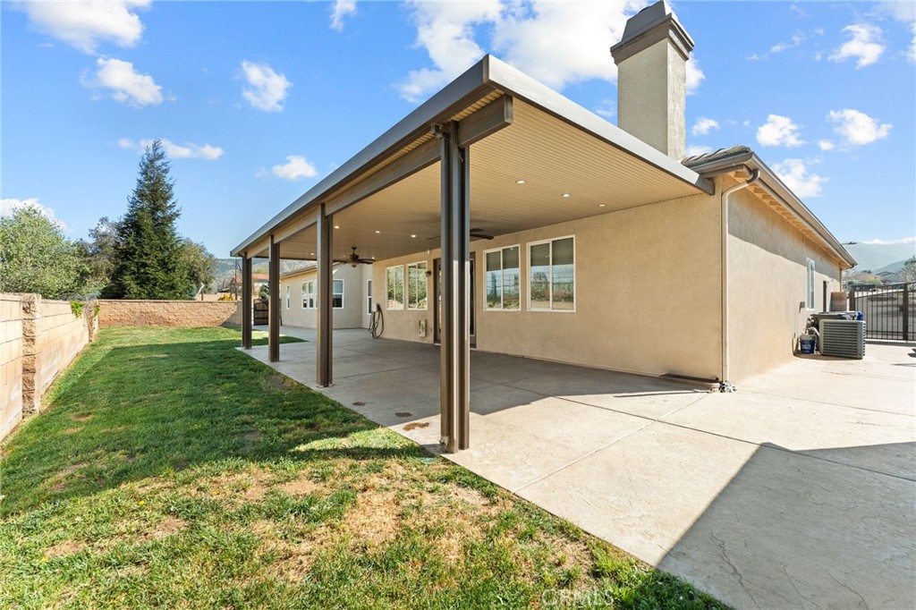 35316 Dry Creek Road Yucaipa, CA 92399 - Photo 42 of 52