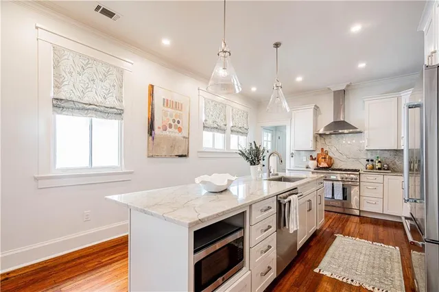 $795,000 | 2405 Octavia Street, New Orleans, LA 70115
