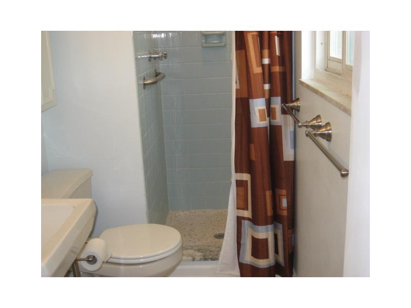 2406 Haymaker Road Monroeville, PA 15146 - Photo 10 of 25 Full Bath. Bath off master bedroom