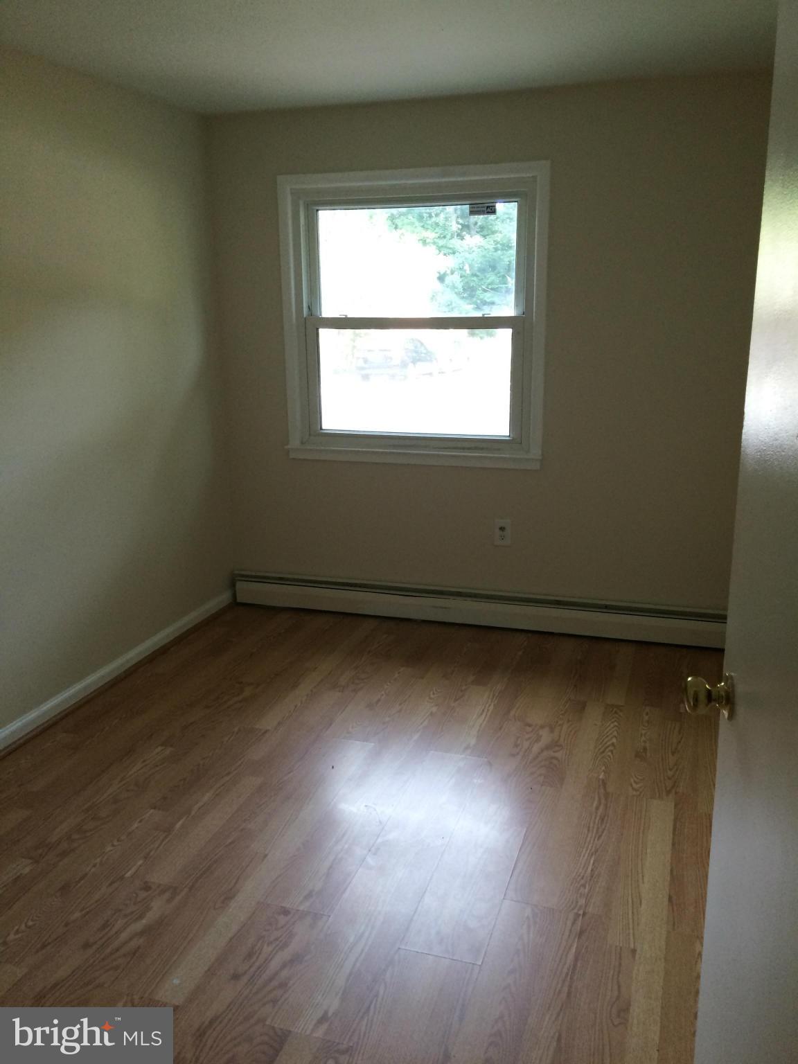 13624 Kingsman Road Woodbridge, VA 22193 - Photo 14 of 21 Bedroom