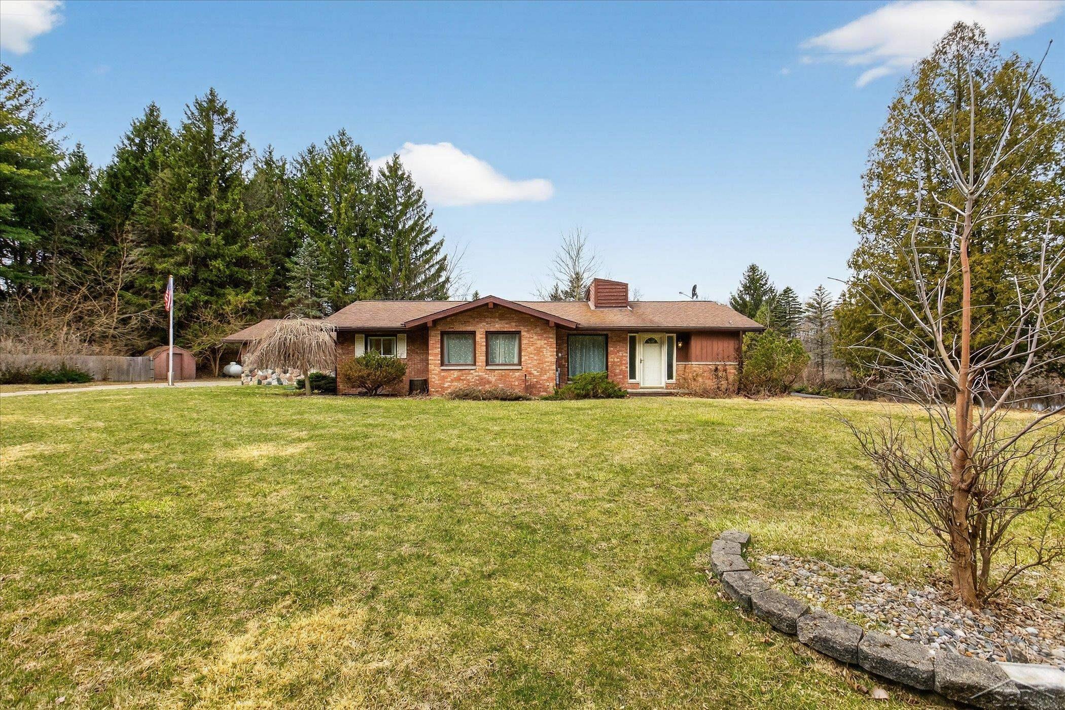 4403 North Raucholz Road Hemlock, MI 48626 - Photo 3 of 54