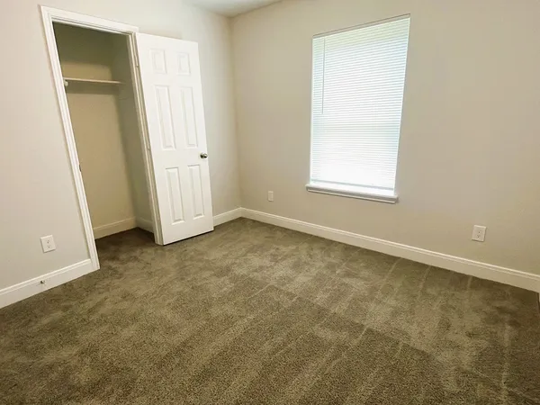 $1,250 | 711 South Houston Avenue, Unit C, Humble, TX 77338