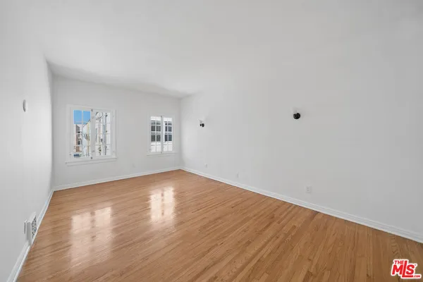 $2,450 | 339 South Detroit Street, Unit 206, Los Angeles, CA 90036