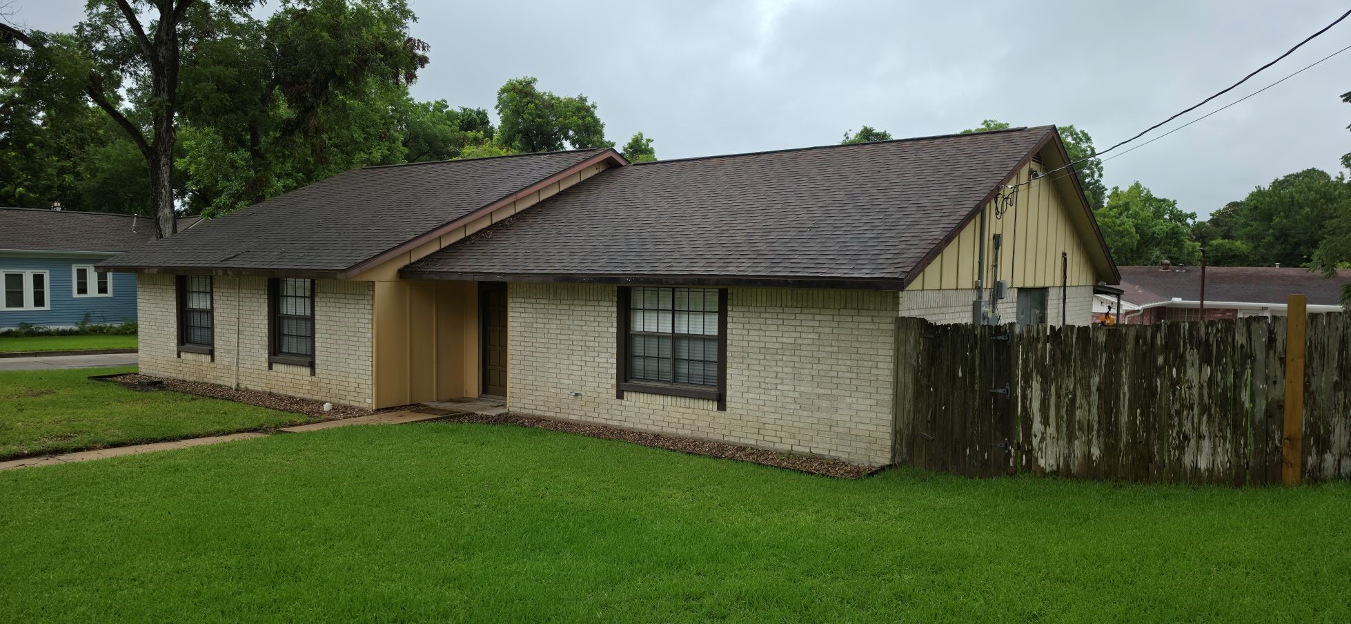 401 West 5th Street Brenham, TX 77833 - Photo 2 of 23