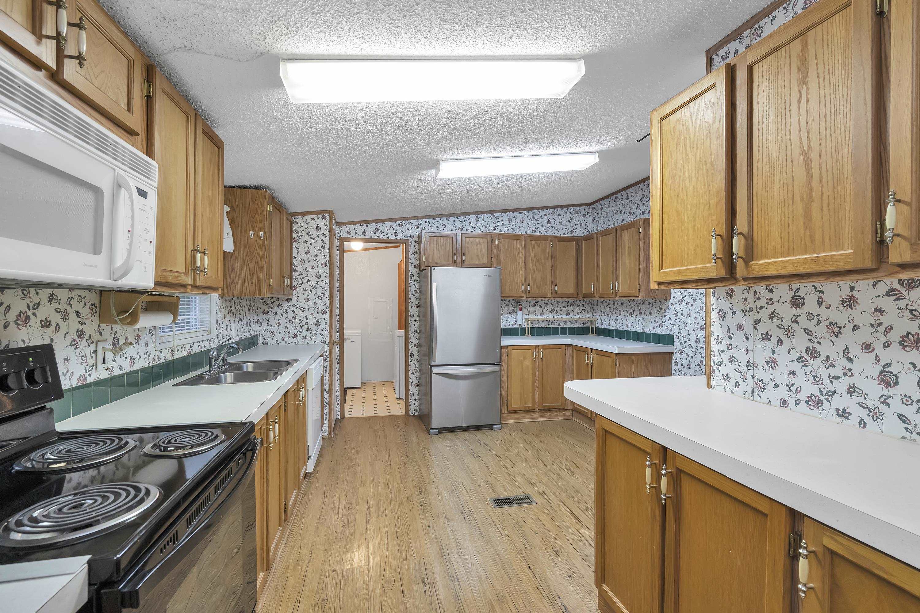 4715 Bible Church Road Boiling Springs, SC 29316 - Photo 8 of 29