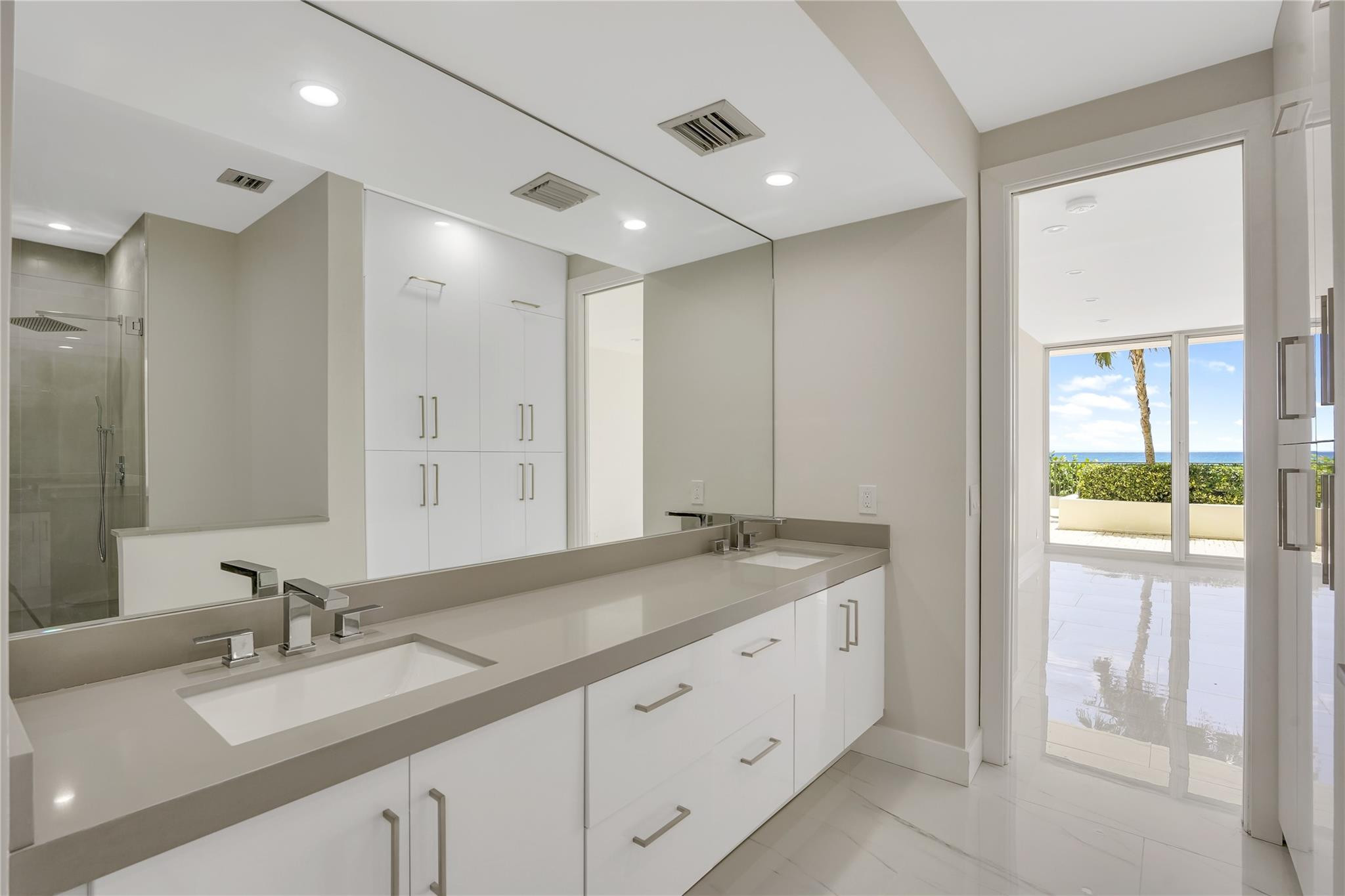 2800 South Ocean Boulevard, Unit VILLA H Boca Raton, FL 33432 - Photo 27 of 38 Photo 27