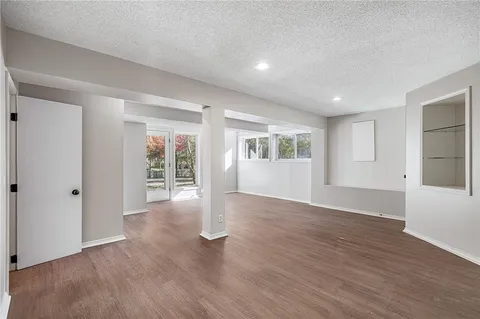 $429,000 | 16203 West 157th Terrace, Olathe, KS 66062