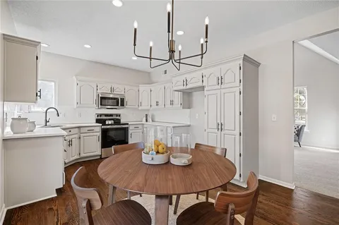 $429,000 | 16203 West 157th Terrace, Olathe, KS 66062