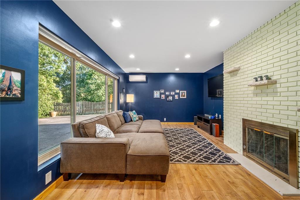 196 Goldsmith Road Pittsburgh, PA 15237 - Photo 14 of 25