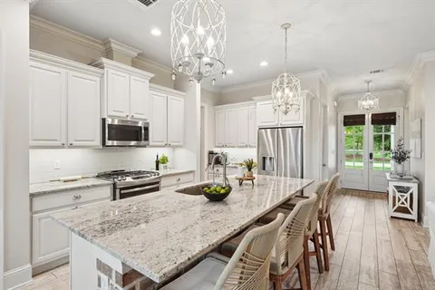 $455,000 | 1004 Cypress Crossing Drive, Madisonville, LA 70447