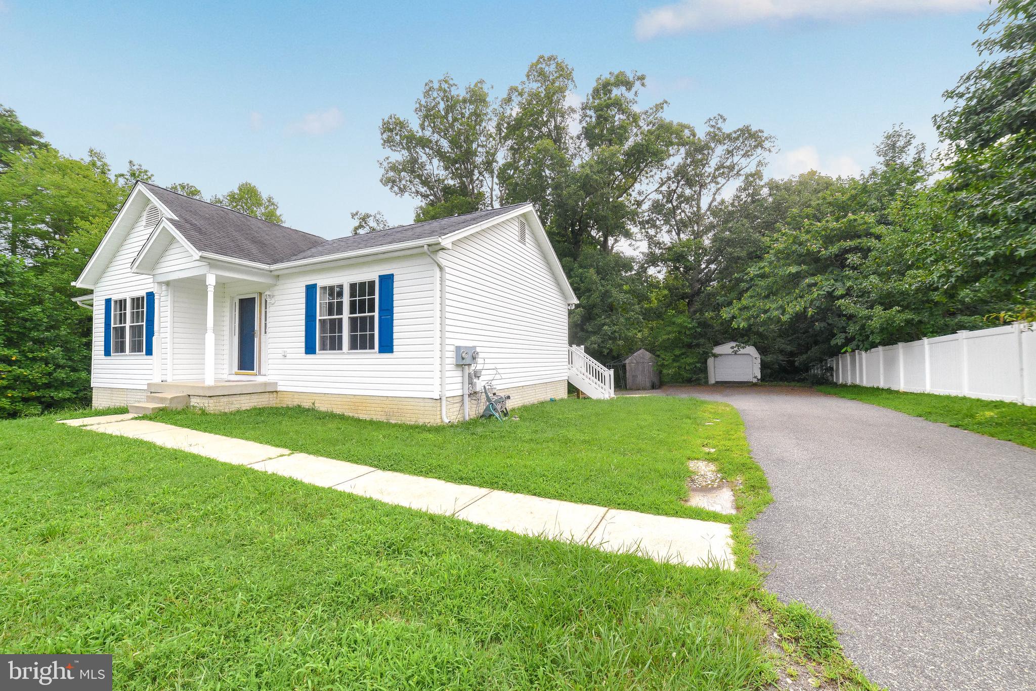 19989 Piney Point Road Callaway, MD 20620 - Photo 2 of 39