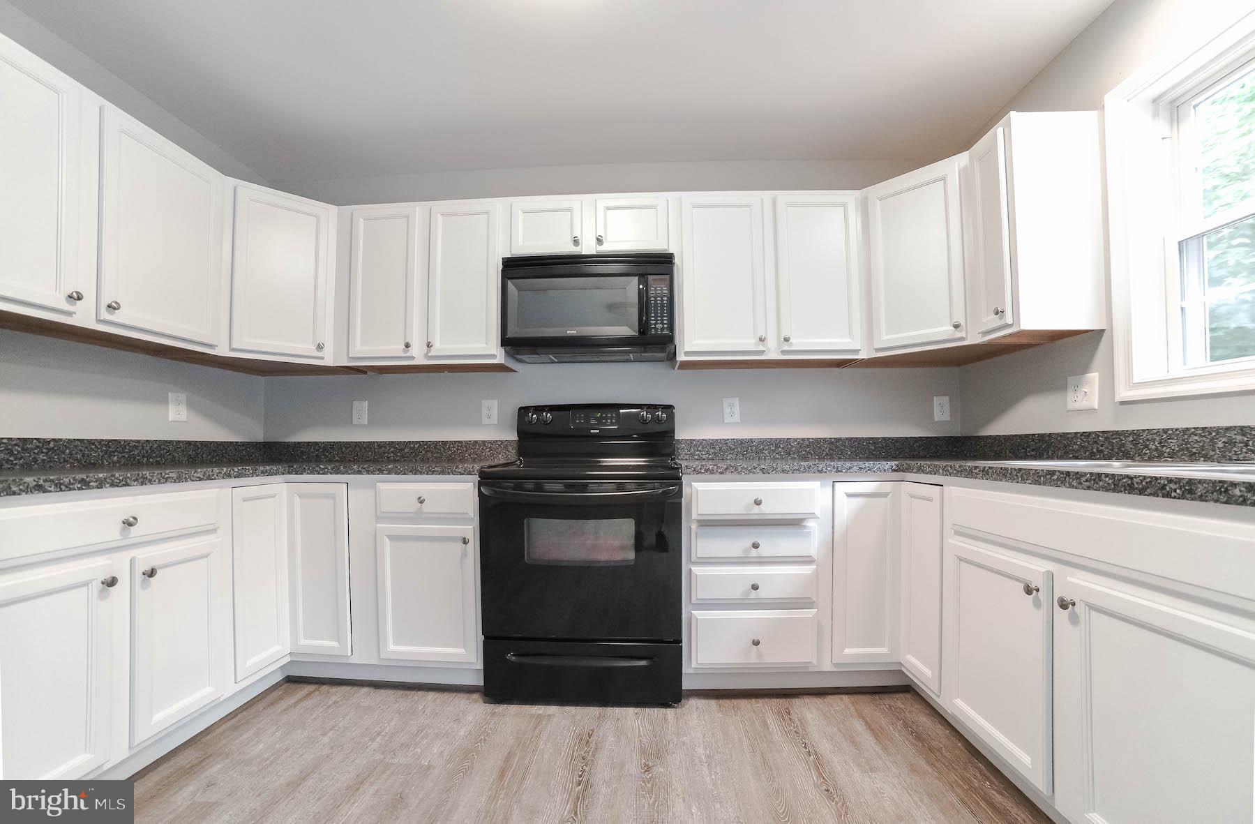 19989 Piney Point Road Callaway, MD 20620 - Photo 9 of 39