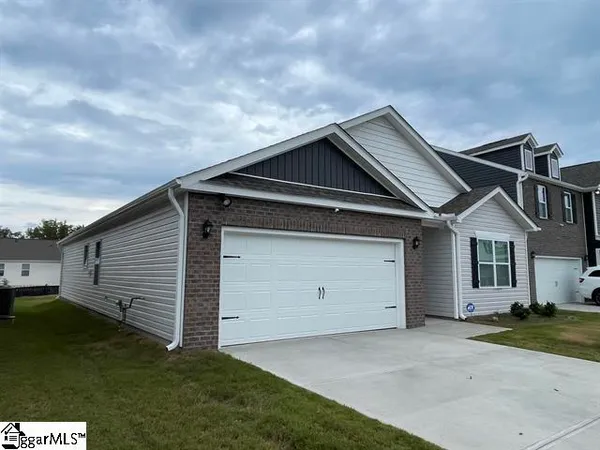 $1,850 | 933 Greyford Lane, Woodruff, SC 29388