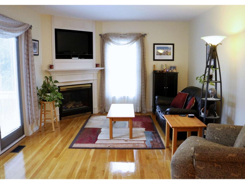 5 Exeter Farms Road Exeter, NH 03833 - Photo 12 of 31
