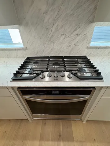 a close view of stove top oven