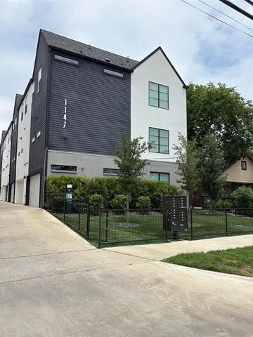 a house view with a outdoor space