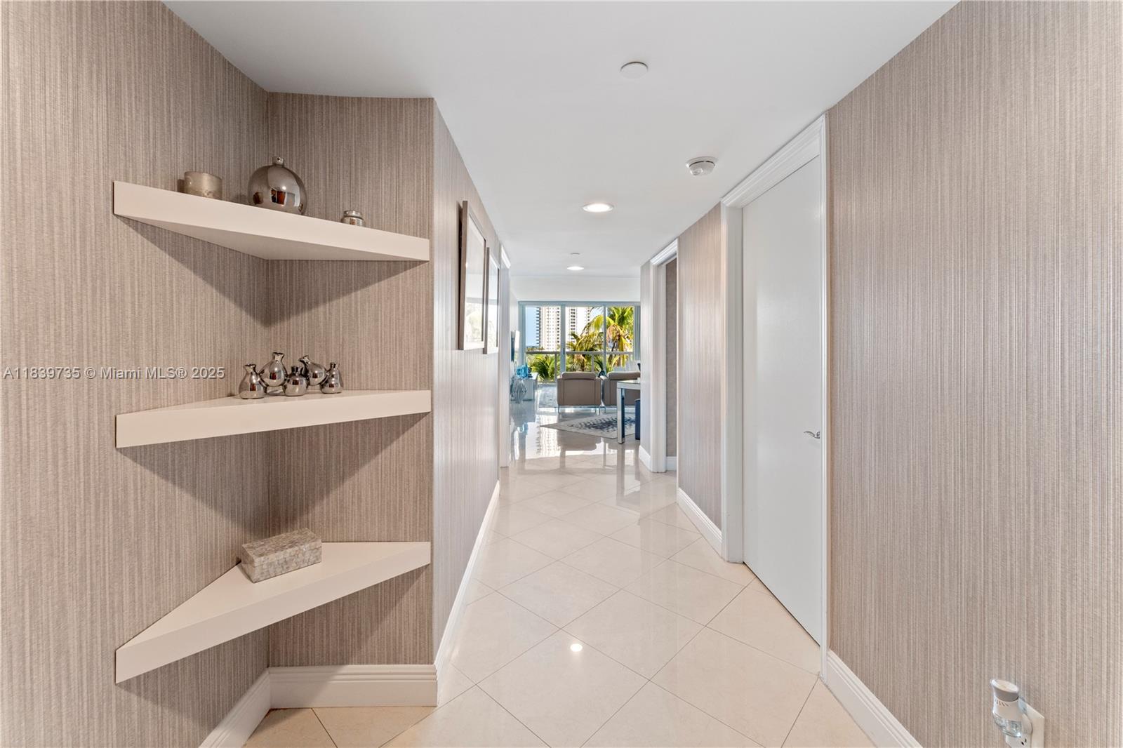 16500 Collins Avenue, Unit 653 Sunny Isles Beach, FL 33160 - Photo 10 of 26