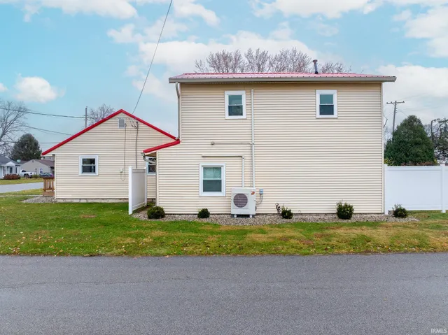 $294,900 | 665 Linlawn Drive, Wabash, IN 46992