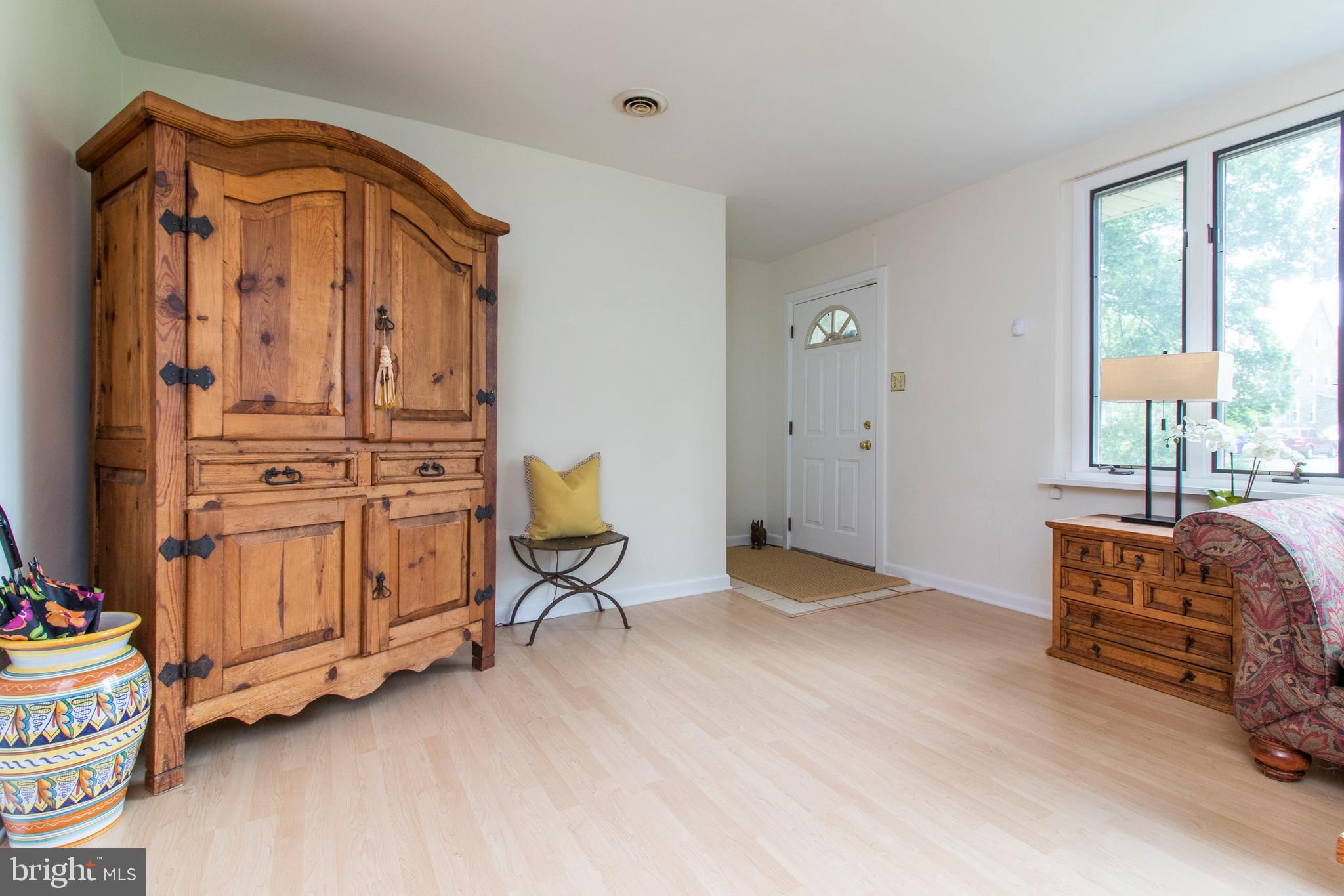 541 Concord Road Broomall, PA 19008 - Photo 3 of 24