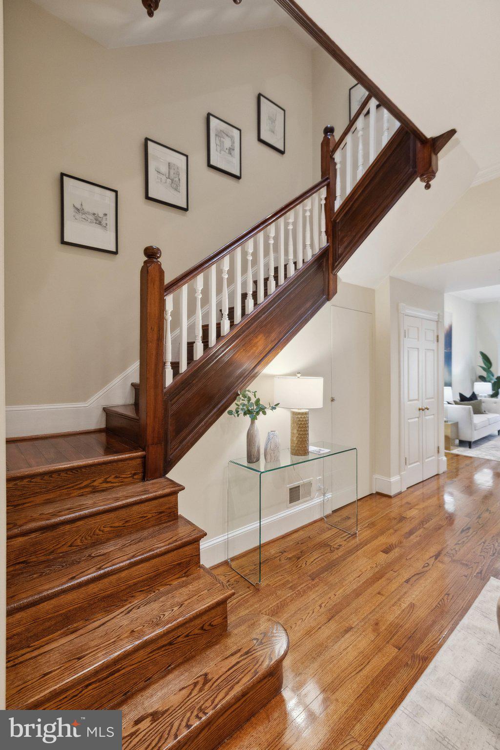 2014 R Street Northwest Washington, DC 20009 - Photo 17 of 47