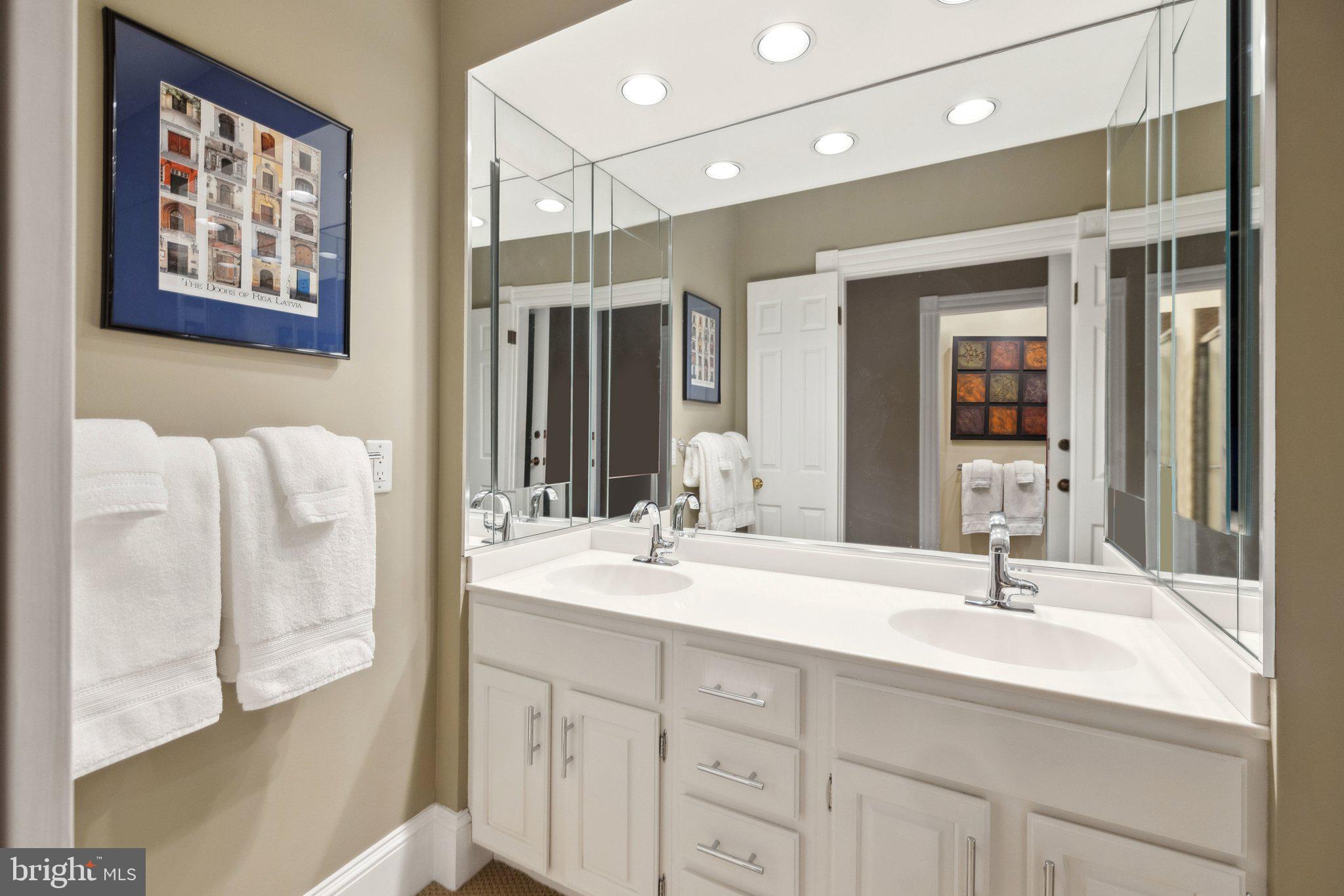 2014 R Street Northwest Washington, DC 20009 - Photo 23 of 47