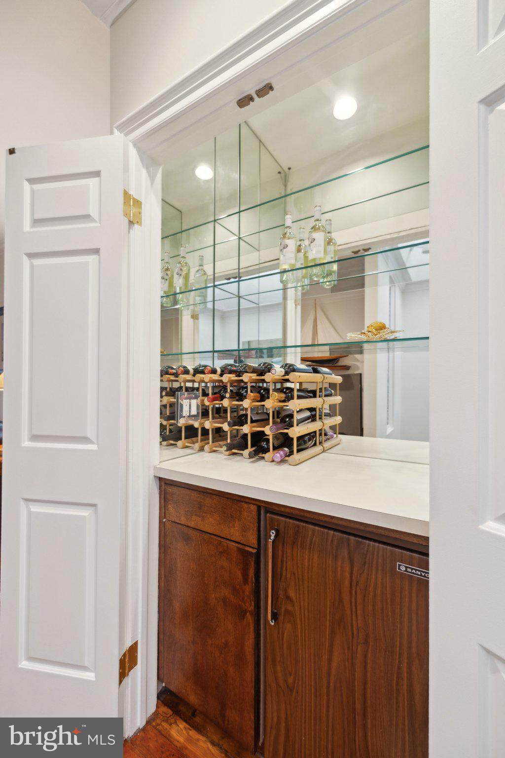 2014 R Street Northwest Washington, DC 20009 - Photo 33 of 47