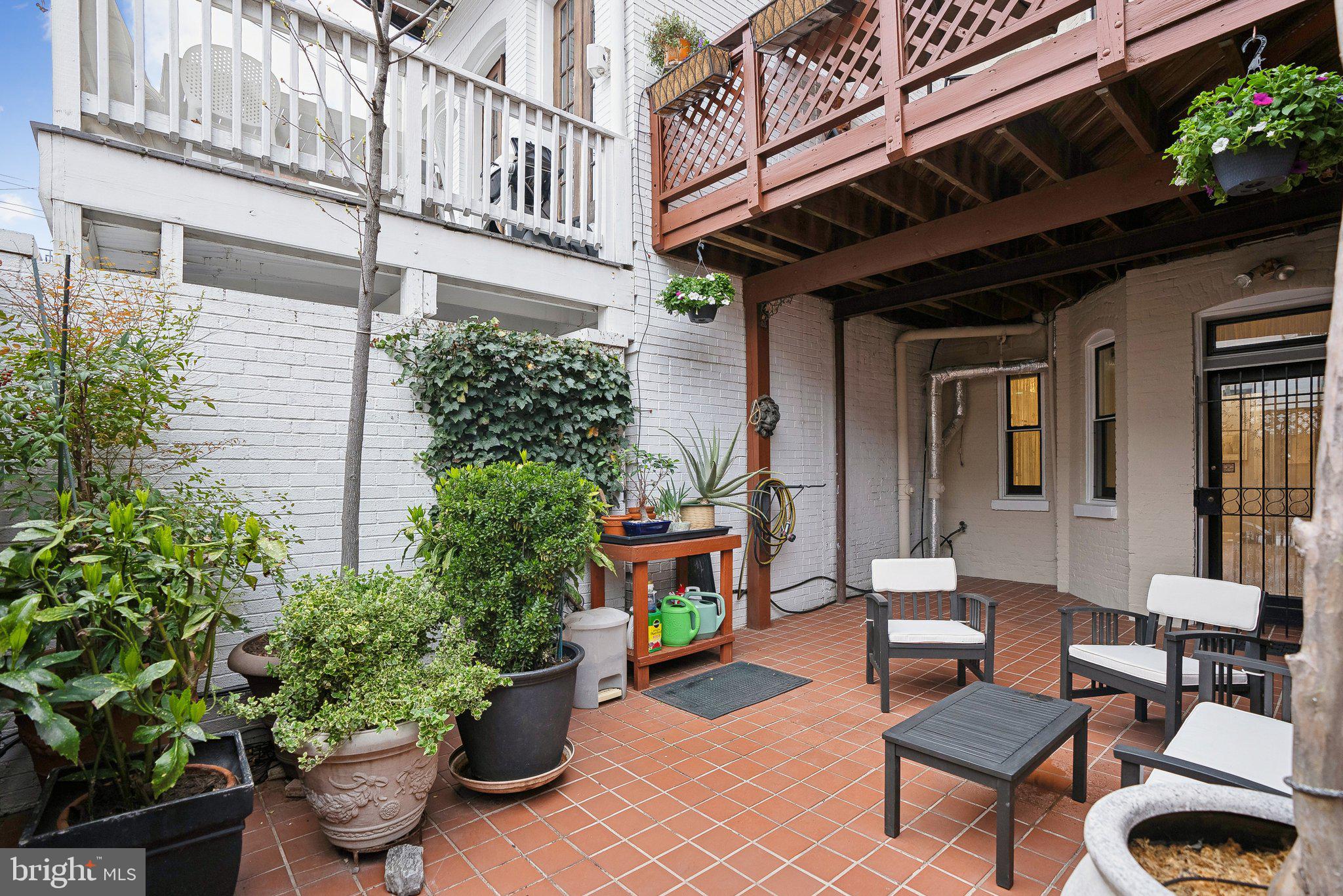 2014 R Street Northwest Washington, DC 20009 - Photo 44 of 47