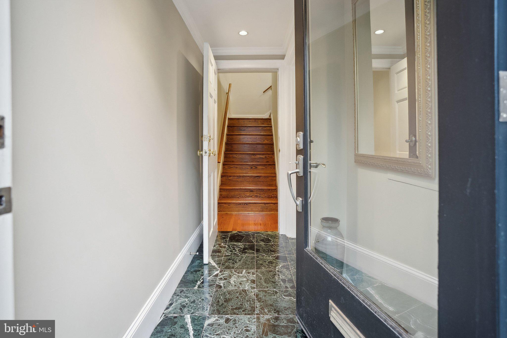 2014 R Street Northwest Washington, DC 20009 - Photo 5 of 47